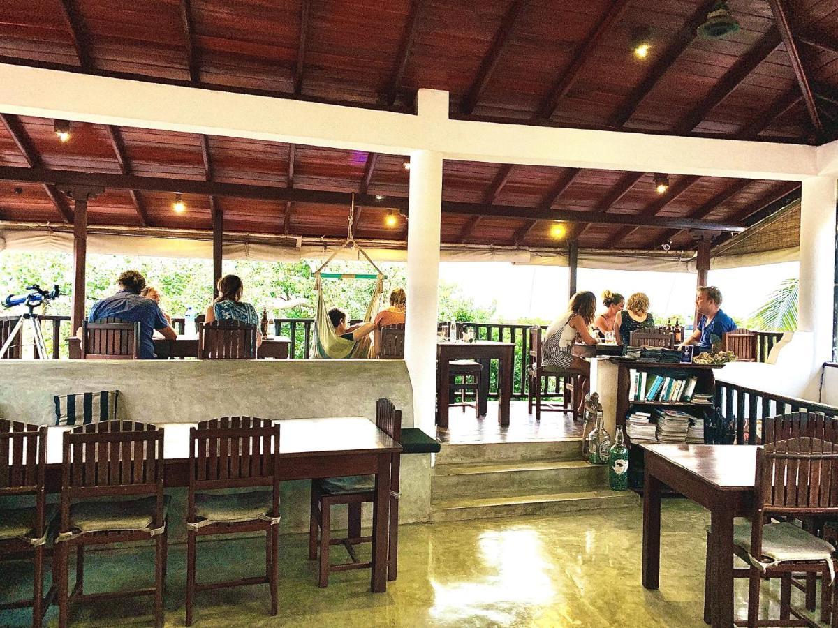 高尔 露水堡宾馆酒店 外观 照片